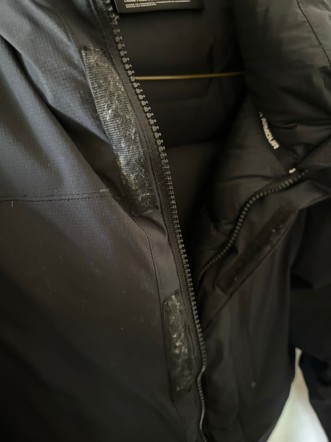 언더아머 유노윤호 패딩 상품이미지4