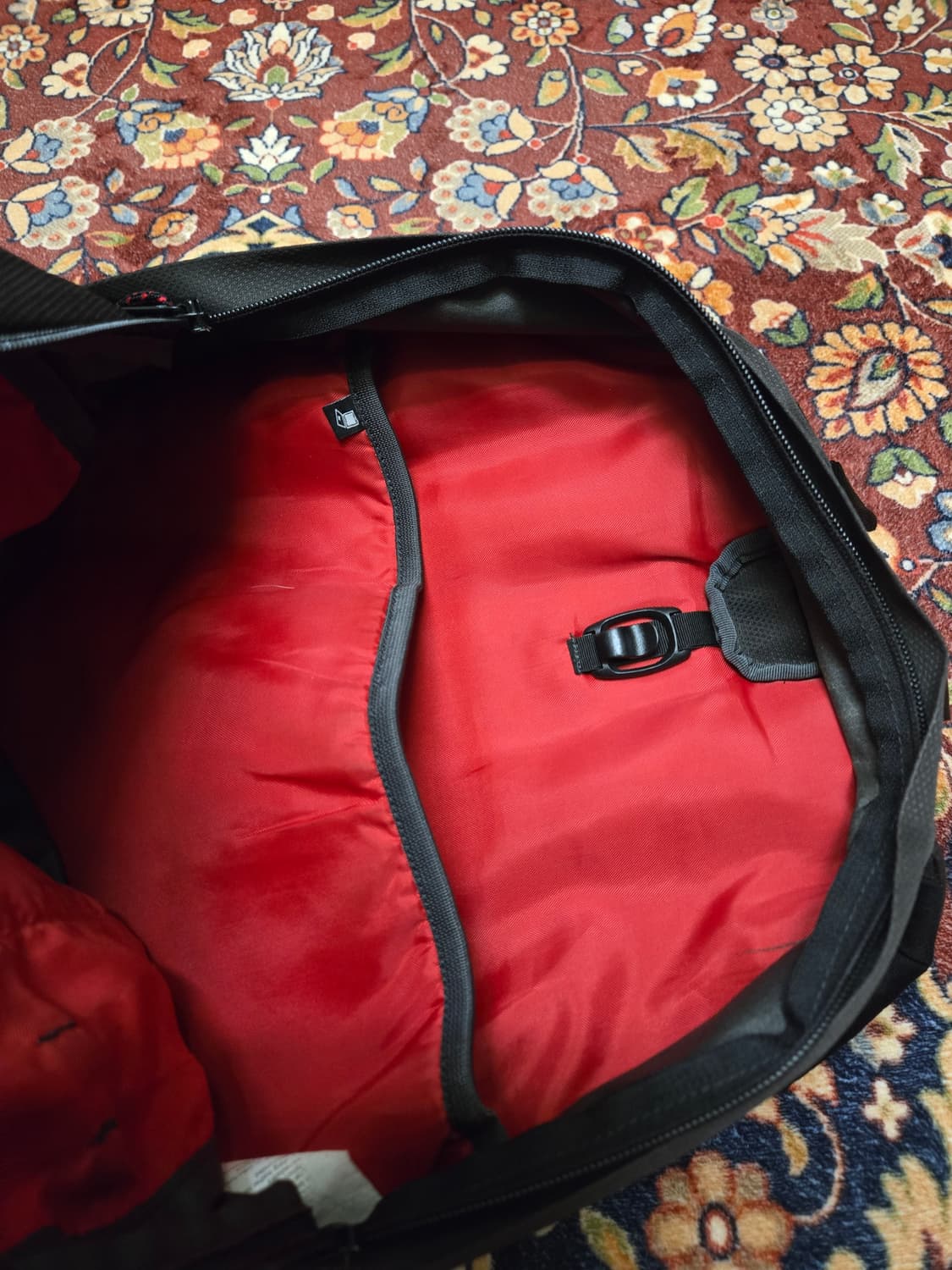 [JANSPORT] 잔스포츠 아웃사이드 스모크 시그널 - 다크 그레이 상품이미지7