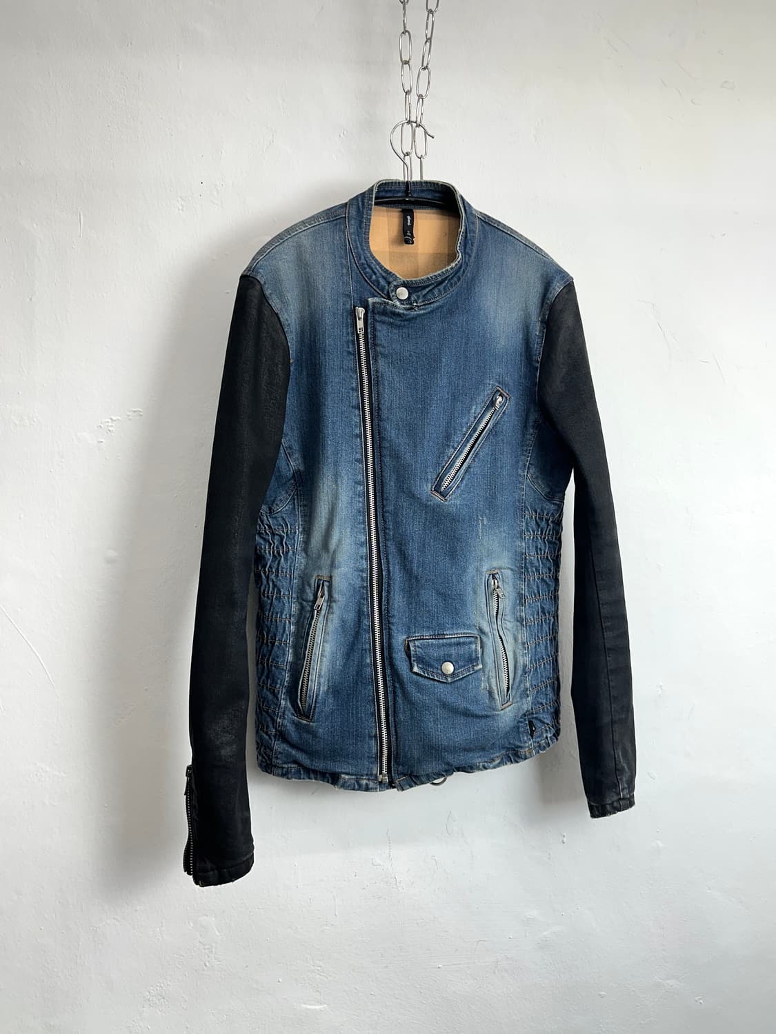 Glamb Waxed Sleeve Denim Rider Jacket 상품이미지5