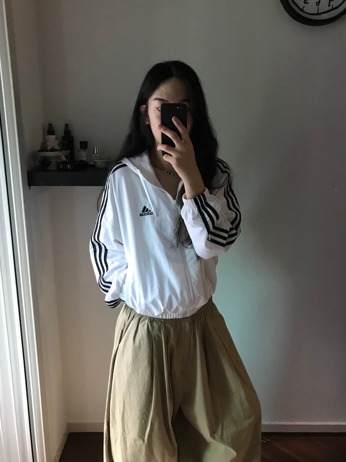 아디다스 삼선 로고 화이트 바람막이 자켓 상품이미지2