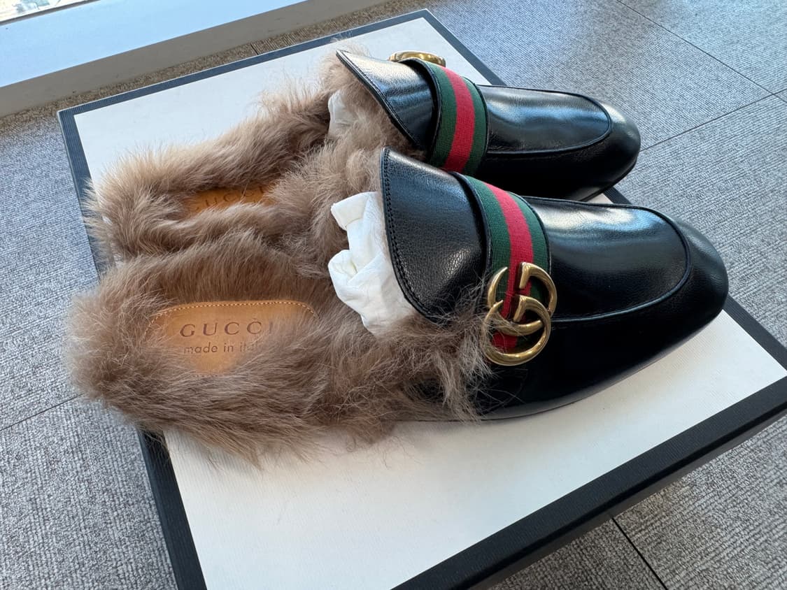 구찌 프린스타운 마몽G 퍼 홀스빗 뮬 상품이미지3