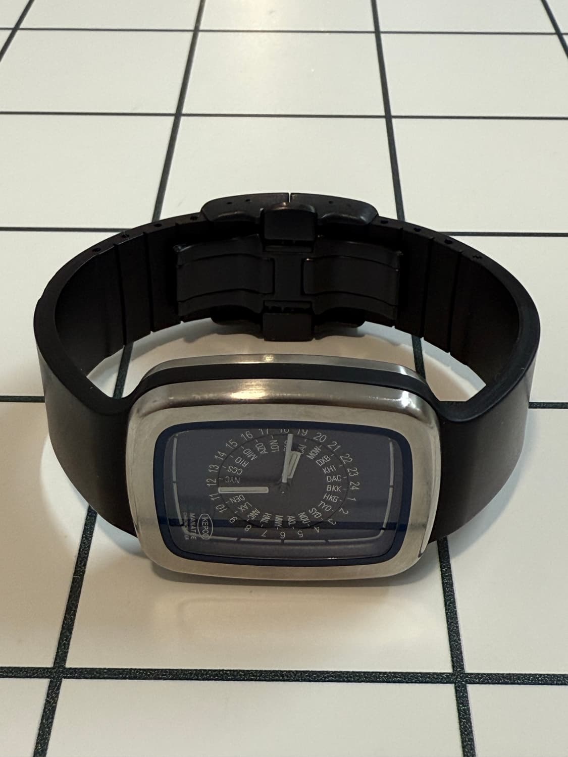 IKEPOD MANATEE GMT Limited Edition 손목시계 상품이미지5