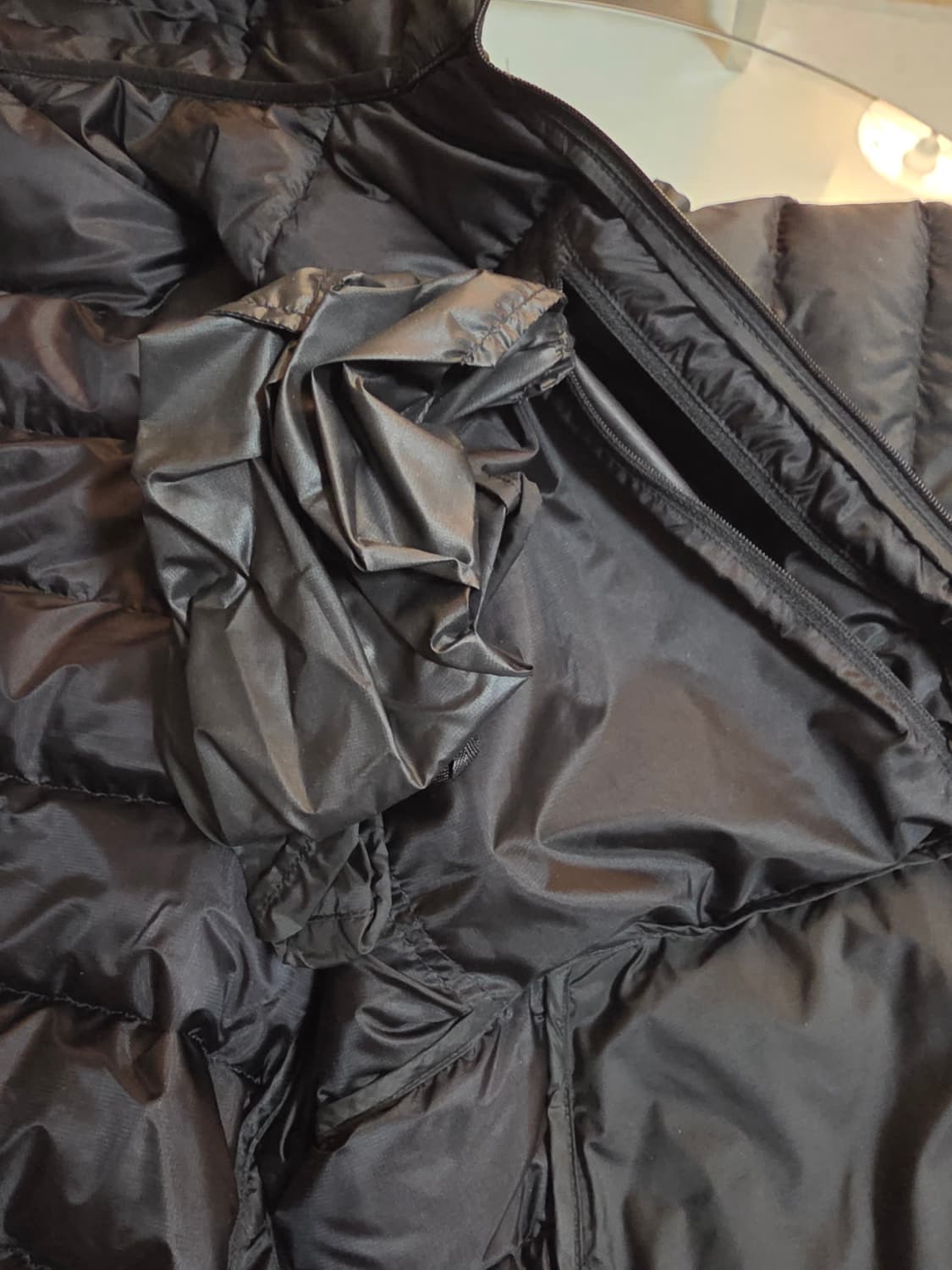 아크테릭스 세륨 후디 블랙 L사이즈 판매합니다. 상품이미지3