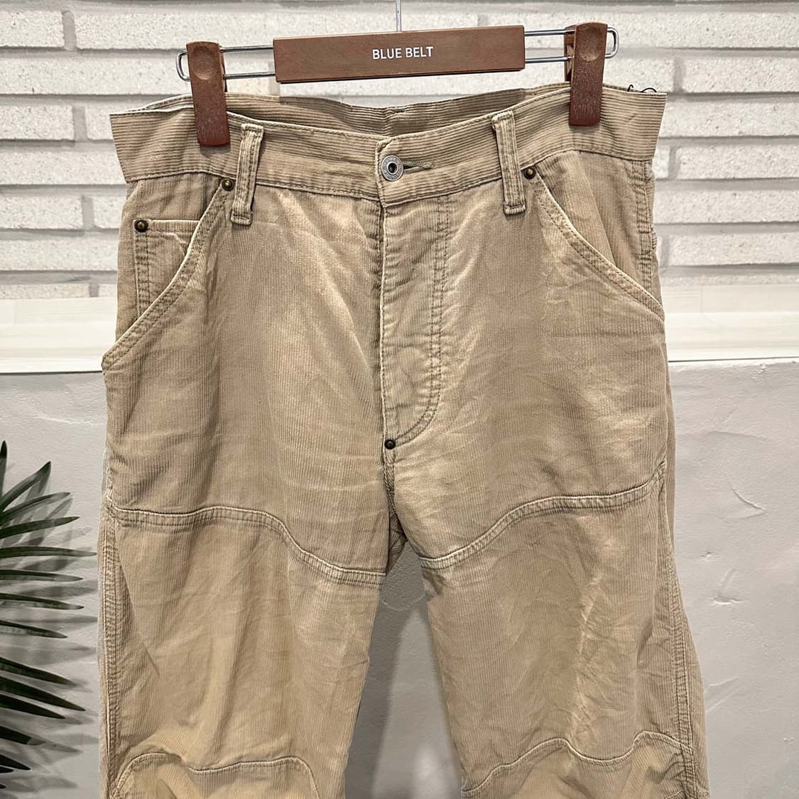 JPN VINTAGE 코듀로이 팬츠 스트레이트핏 더블니 디테일 베이지 상품이미지3