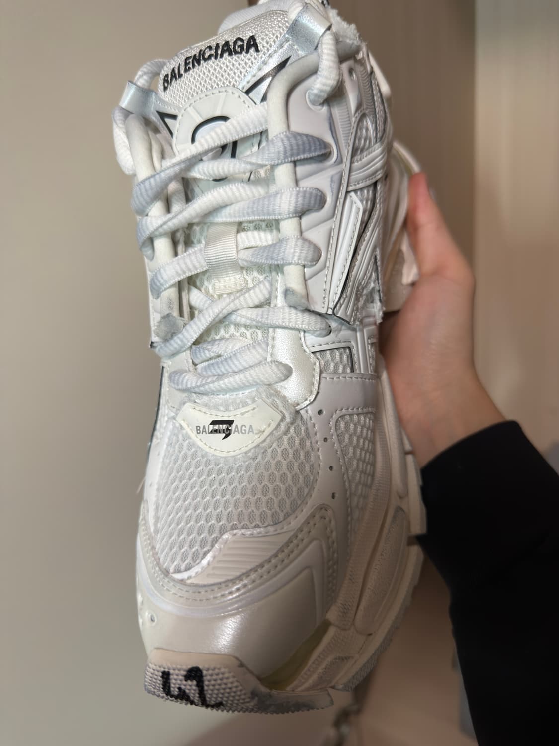 새상품 발렌시아가 신상 러너 스니커즈 화이트 42사이즈 상품이미지6