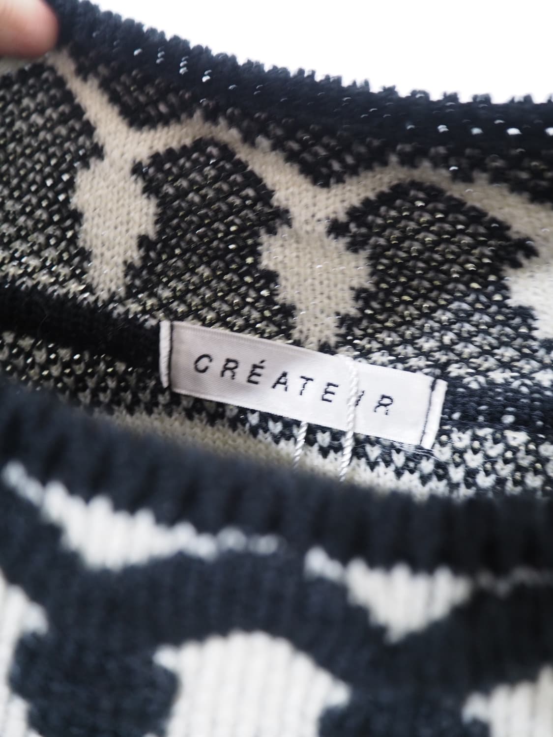 CREATEUR embroidery knit  상품이미지6