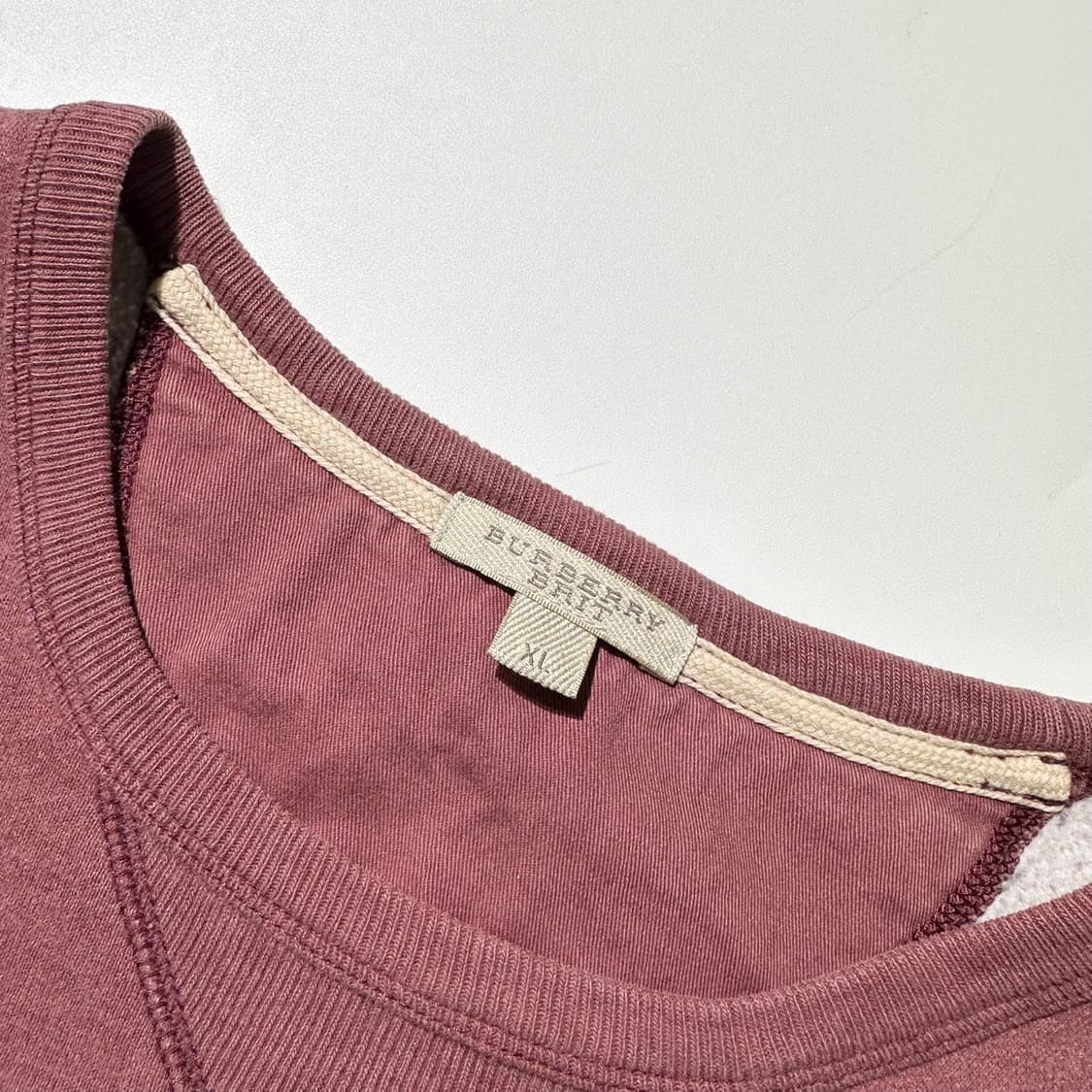 버버리 BRIT 로고 맨투맨 상품이미지4