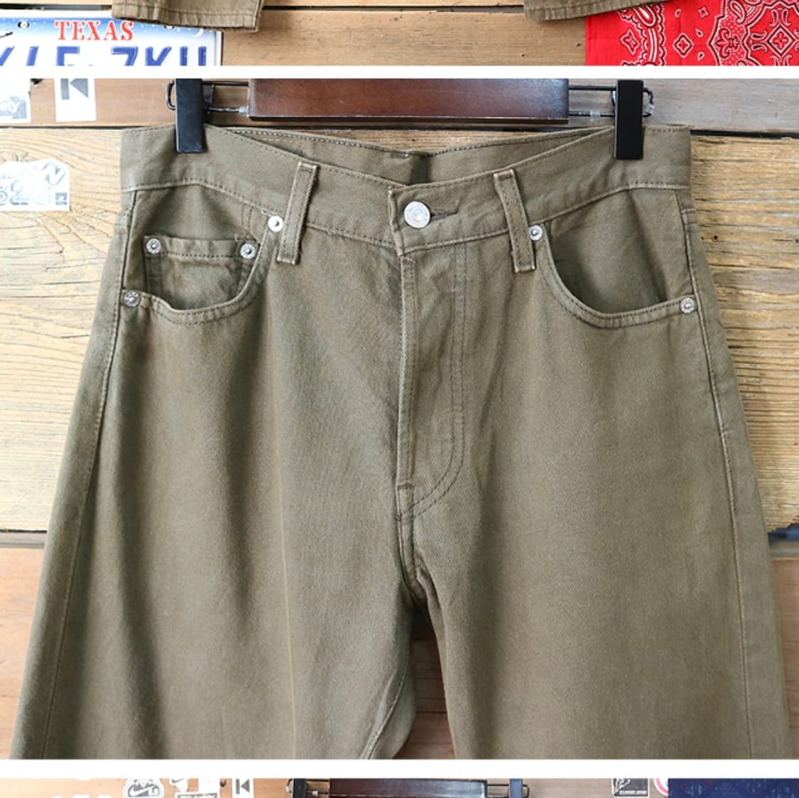 
미국판 00S LEVIS 리바이스 501 데님
29 상품이미지3