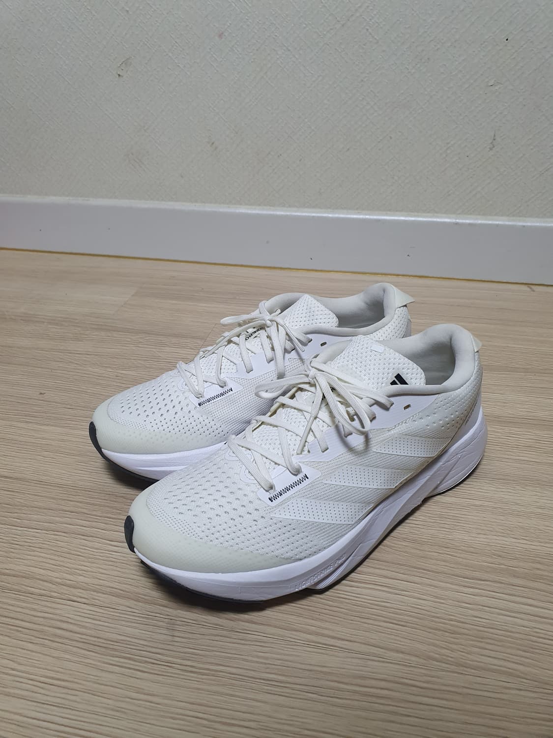 아디다스 아디제로 SL 화이트 런닝화 270 상품이미지4