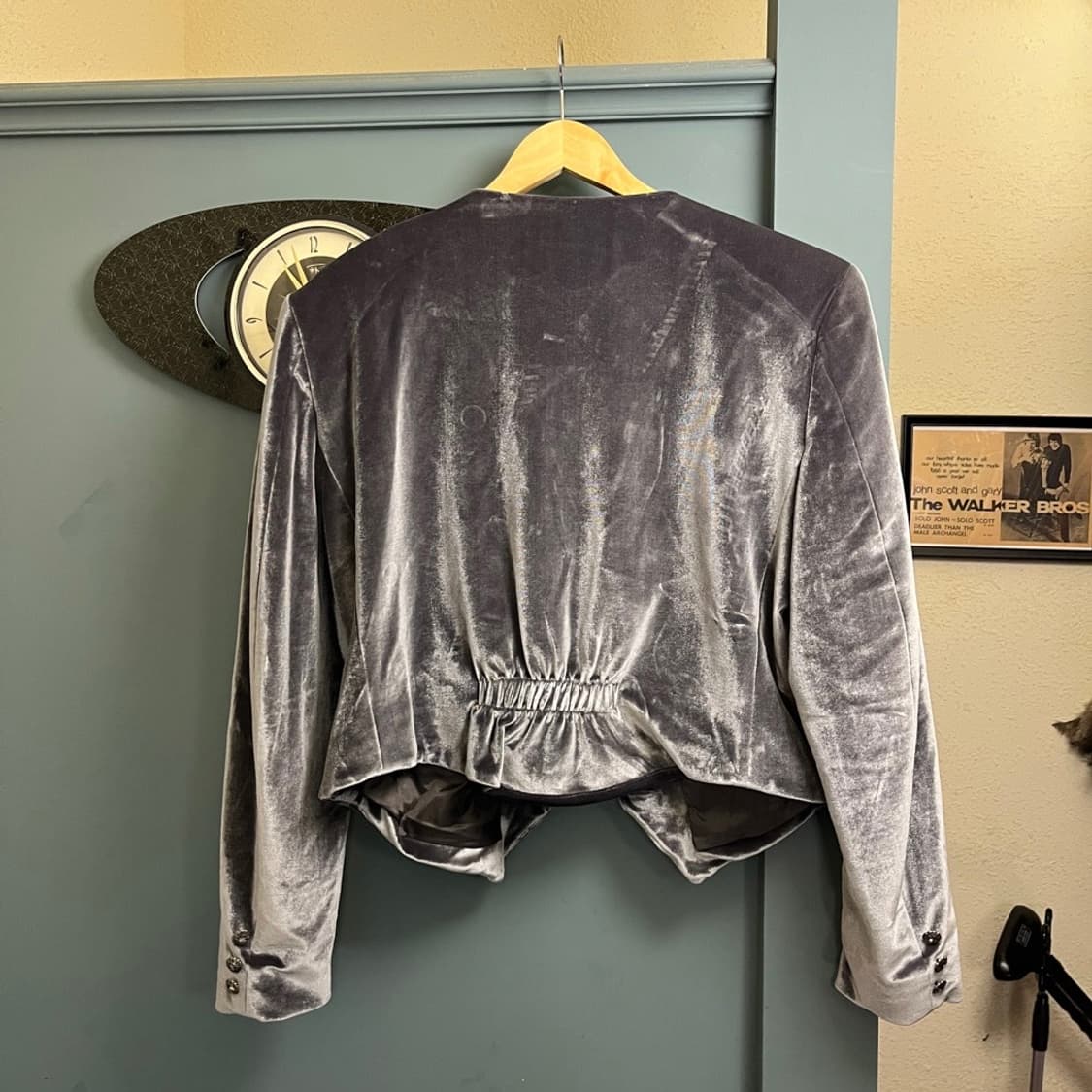 VELVET EMBROIDERED JACKET 상품이미지2