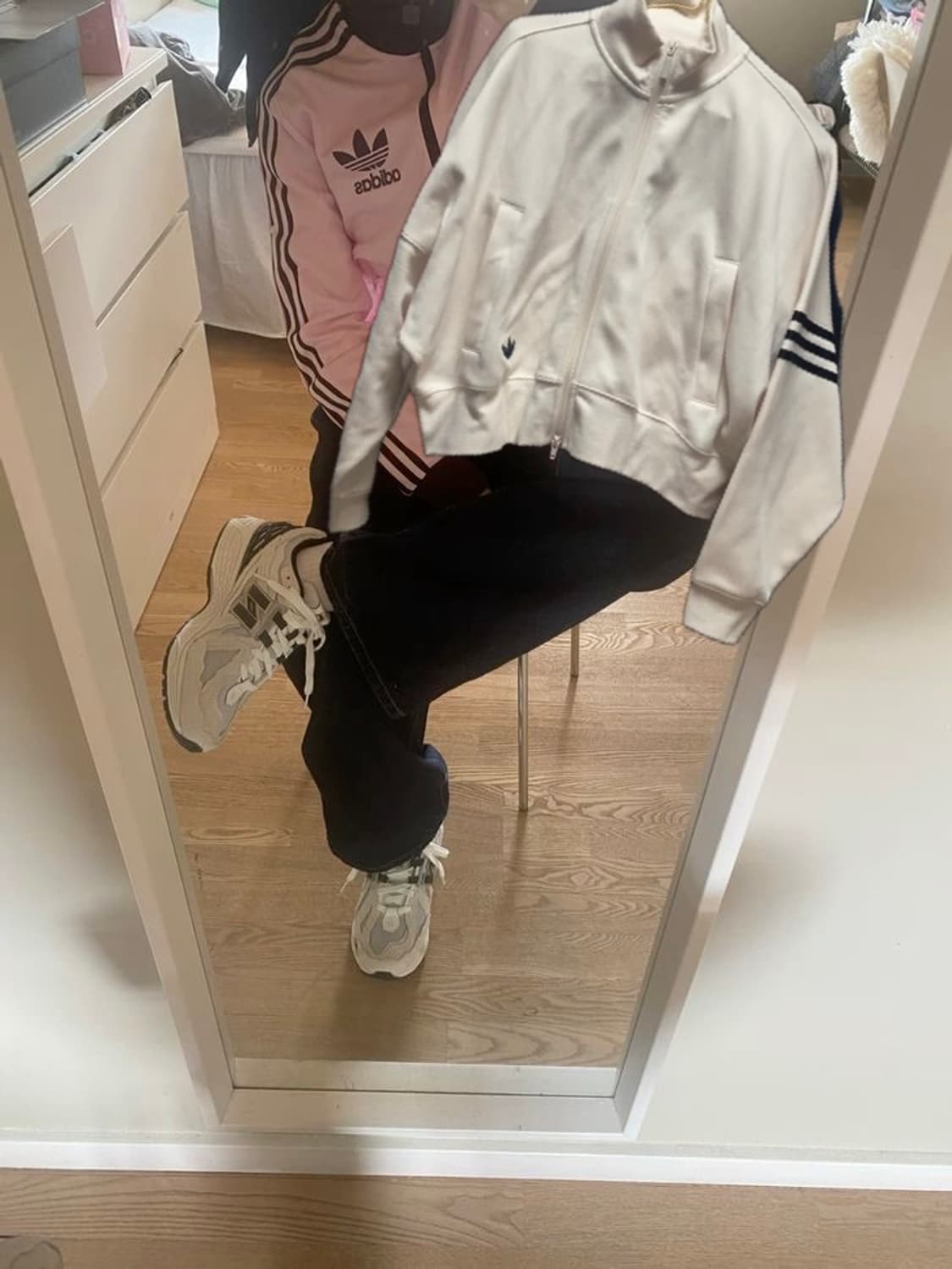 핀터레스트갈 딸기우유 져지 adidas 아디다스 뉴클래식 트랙탑 상품이미지4