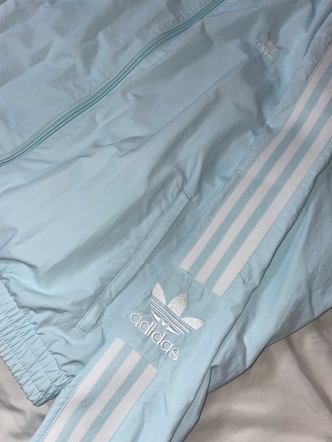 아디다스 바람막이 히메갸루 갸루 모리 상품이미지2