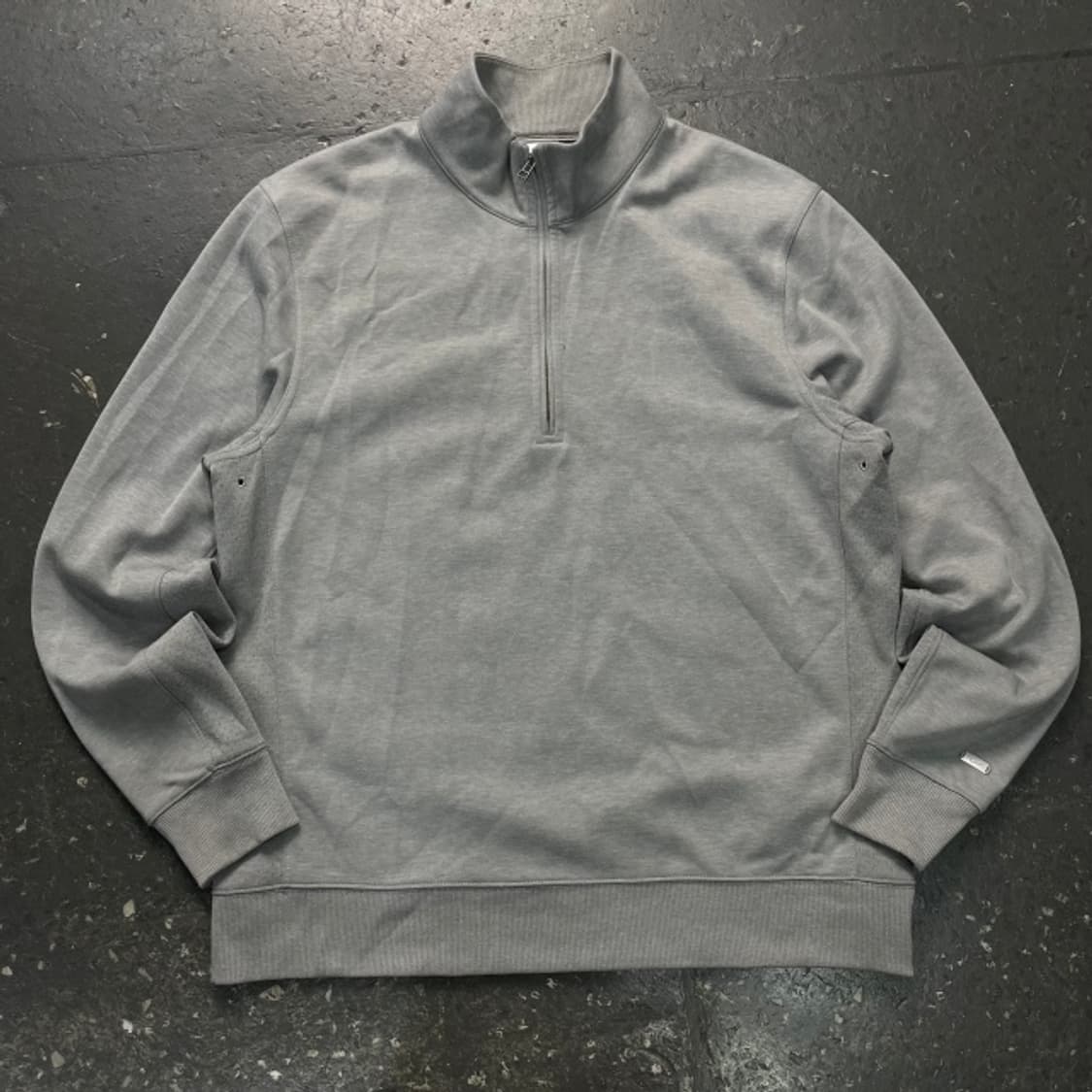 105 나이키 드라이핏 반집업 맨투맨  상품이미지1