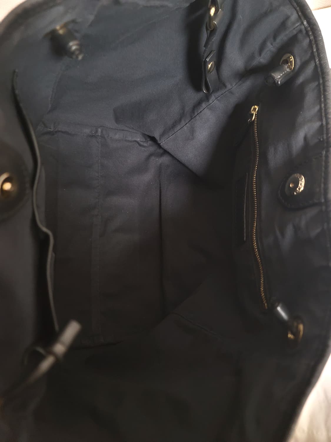 버버리 가방 숄더백,토트백(디올샤넬보테가루이비통구찌셀린느생로랑발렌시아가) 상품이미지6