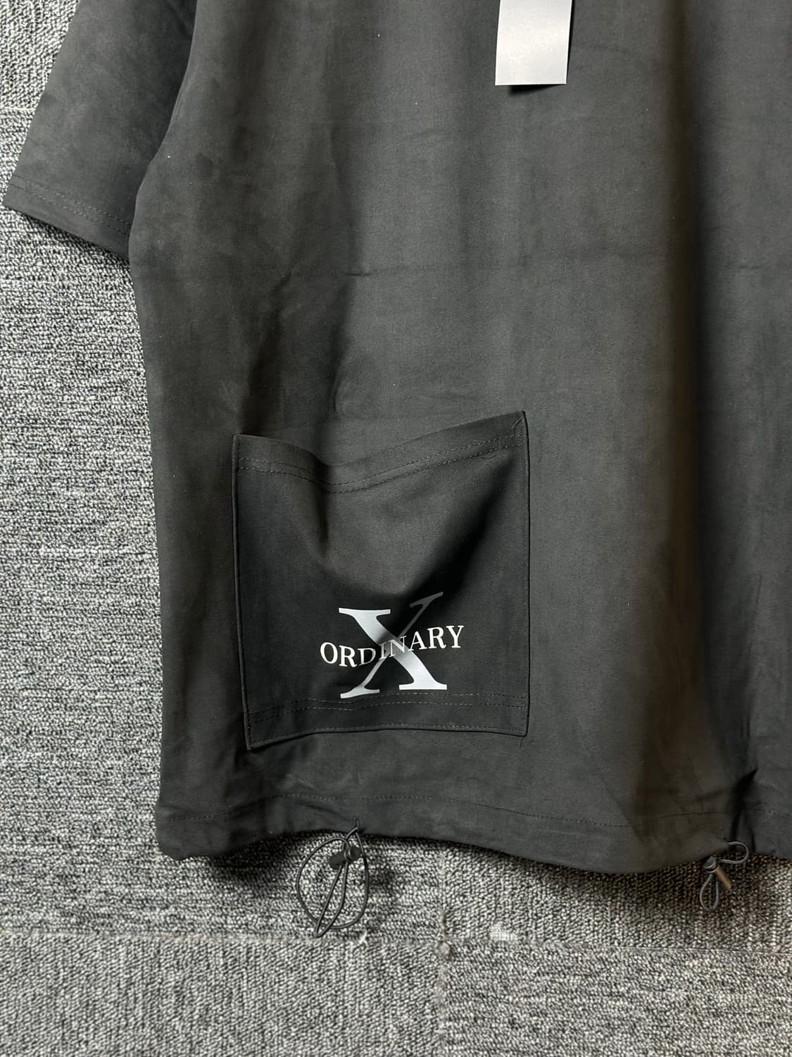 X:ORDINARY 블랙 포켓 반팔티 50 상품이미지5