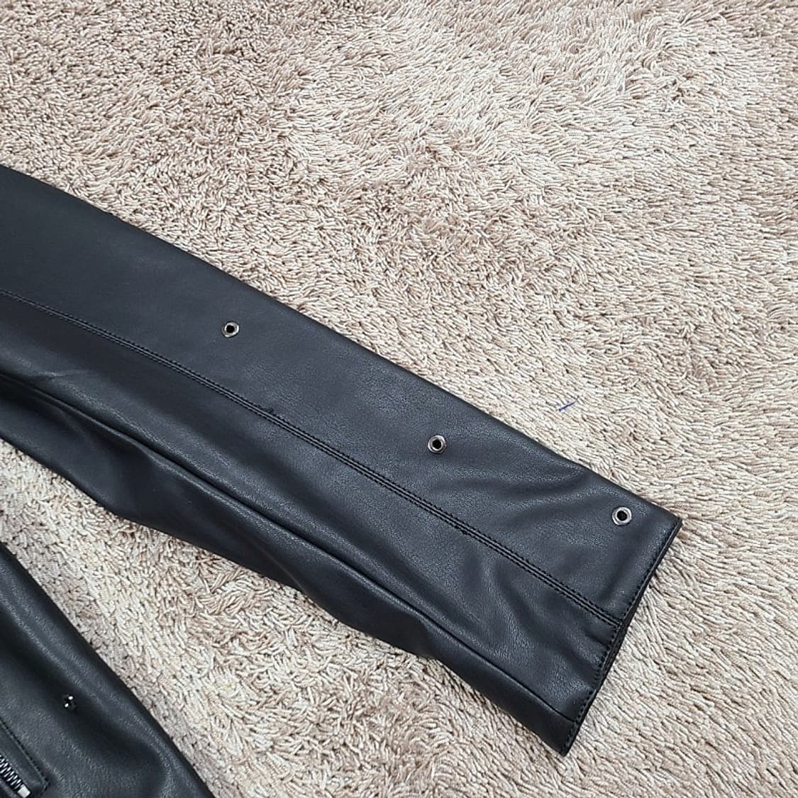 자라 우레탄 자켓 상품이미지4