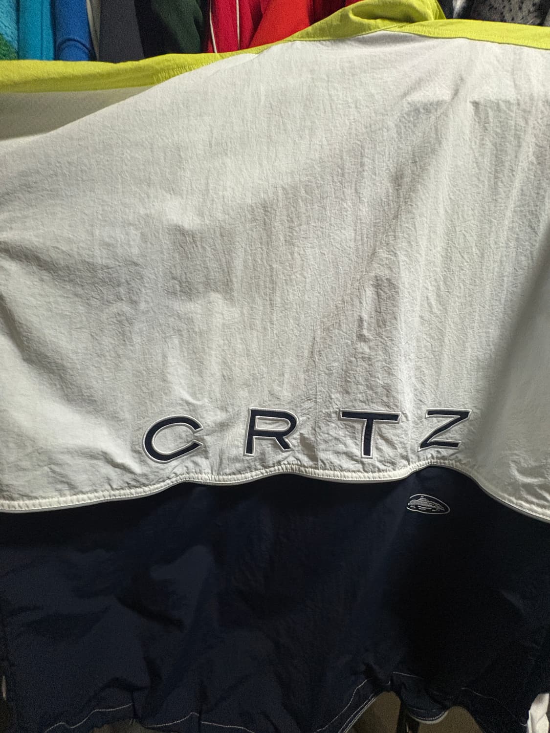 코르테이즈 corteiz 바람막이 M 상품이미지3