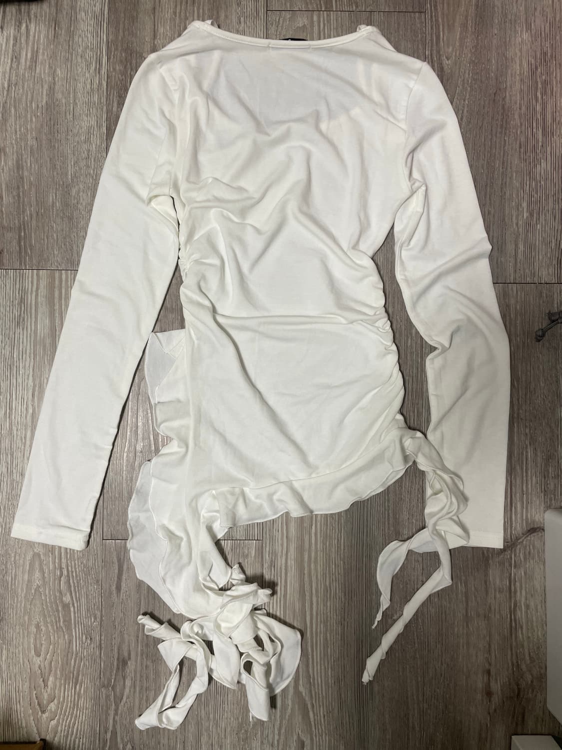 플레이스 스튜디오 사이드 셔링 프릴 나시 레이어드 슬림핏 롱 슬리브 [화 상품이미지2