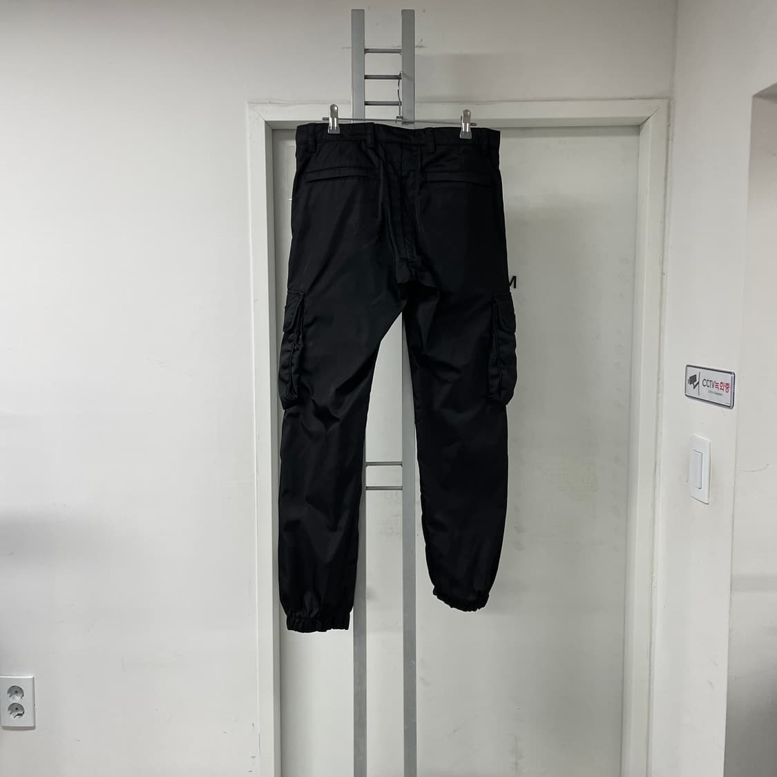 프라다 리나일론 카고 팬츠 46 상품이미지6