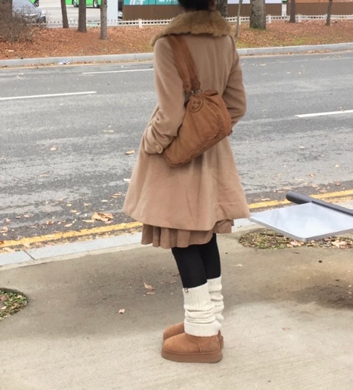 잉그니 라떼갸루 래빗퍼 카라 원피스 코트 엑시즈팜 세실맥비 리즈리사 달천 상품이미지3