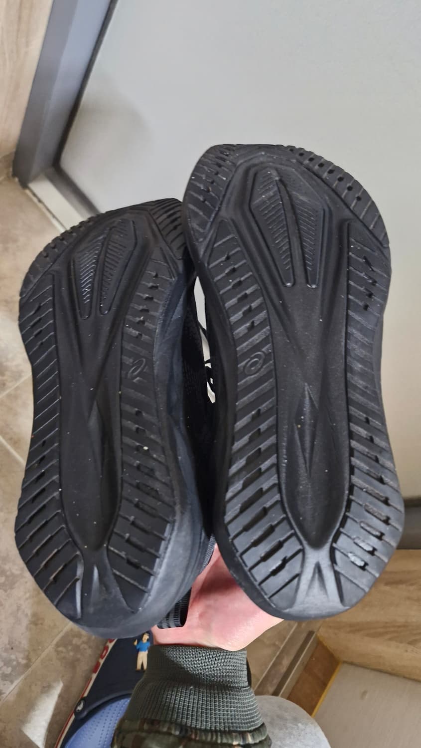 아식스 노바블라스트5 270 블랙 상품이미지5