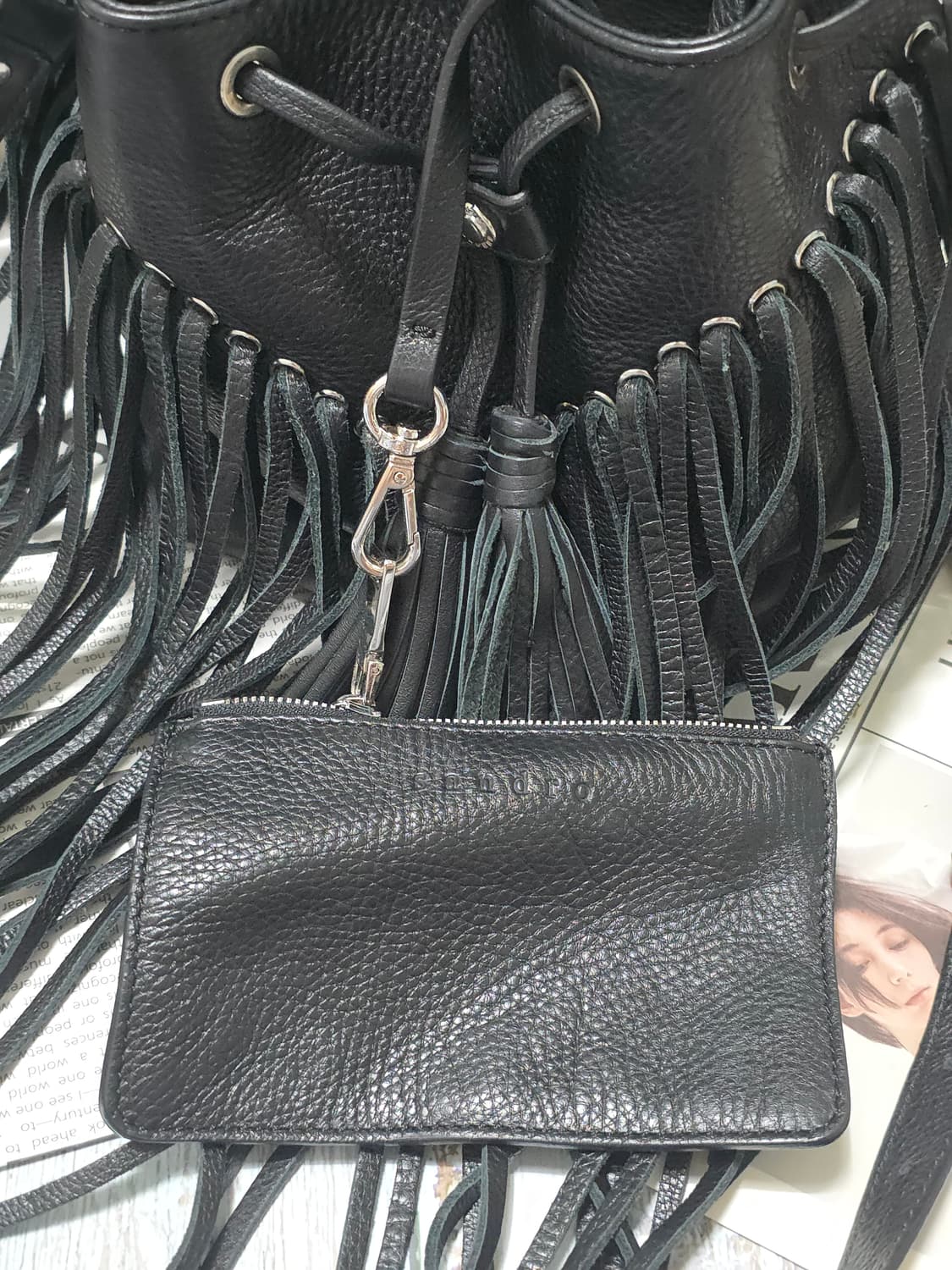 Sandro 프린지 천연 레더 숄더백 상품이미지2