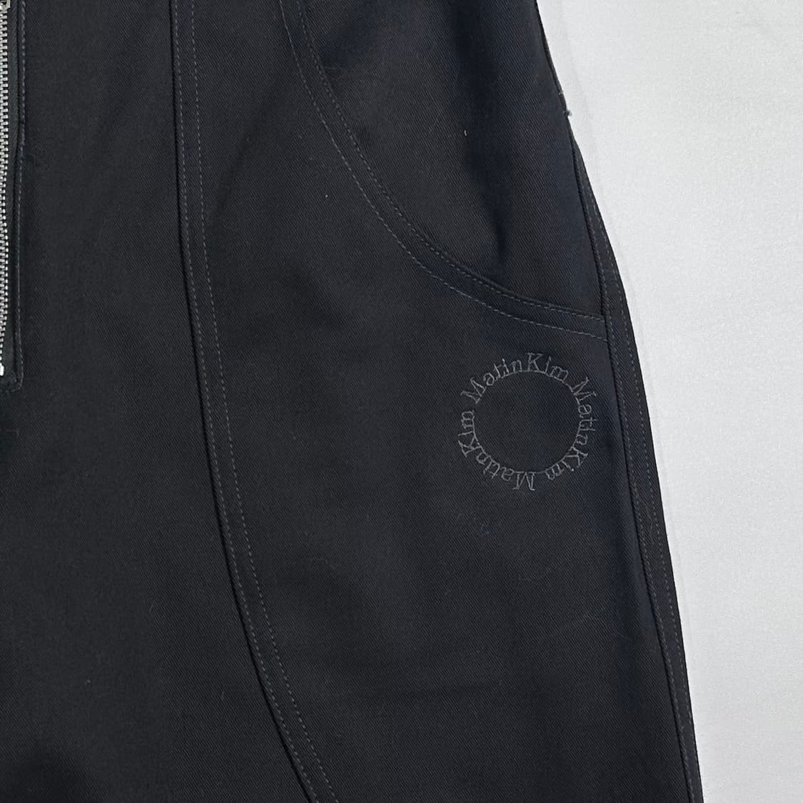 마뗑킴 디테일 블랙 팬츠  상품이미지3