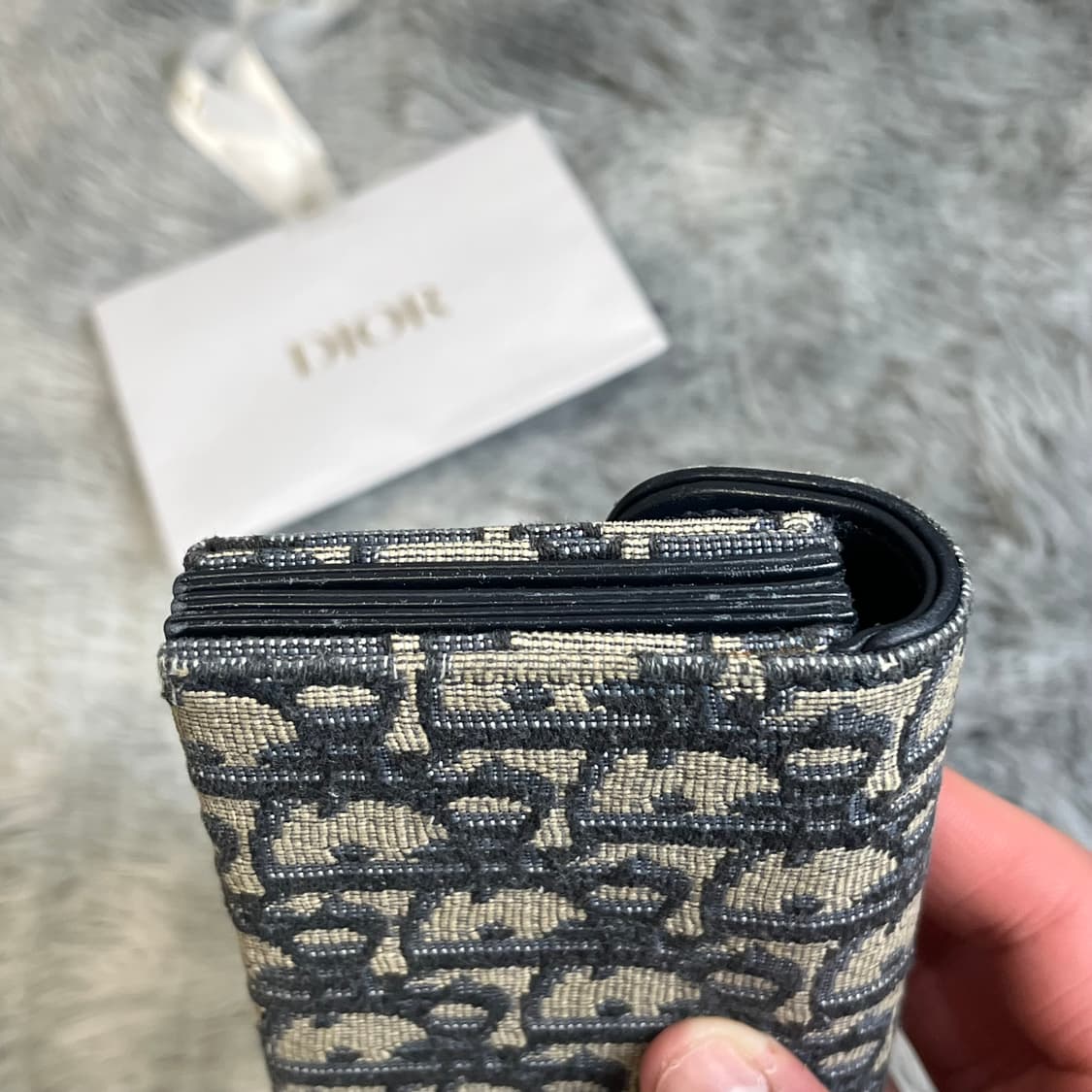 디올 오블리크 새들 아코디언 지갑 상품이미지3