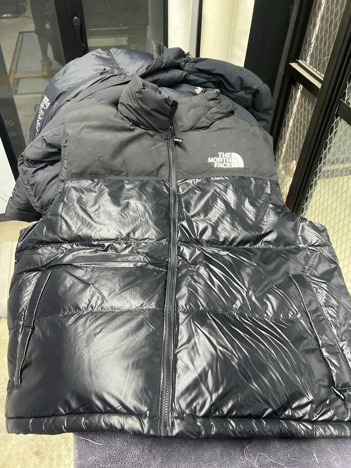 노스페이스 패딩조끼 3XL 상품이미지2