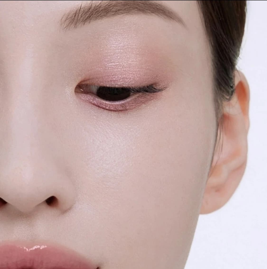 (단종템 1회발색)아멜리 로즈로코코 아이섀도우 화장품 봄 메이컵 추천 상품이미지1