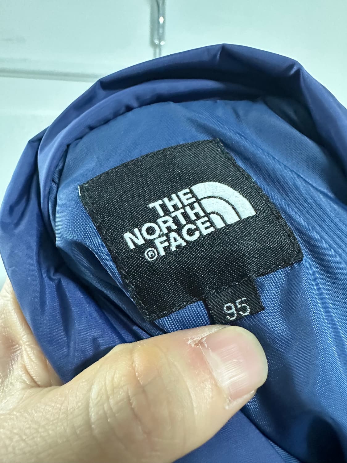 노스페이스 경량패딩 상품이미지3