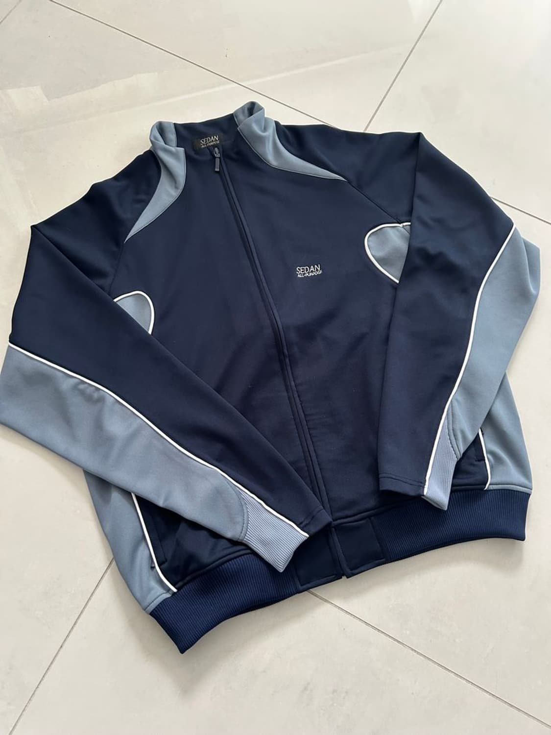 OG LOGO TRACK JACKET 트랙 자켓 상품이미지1