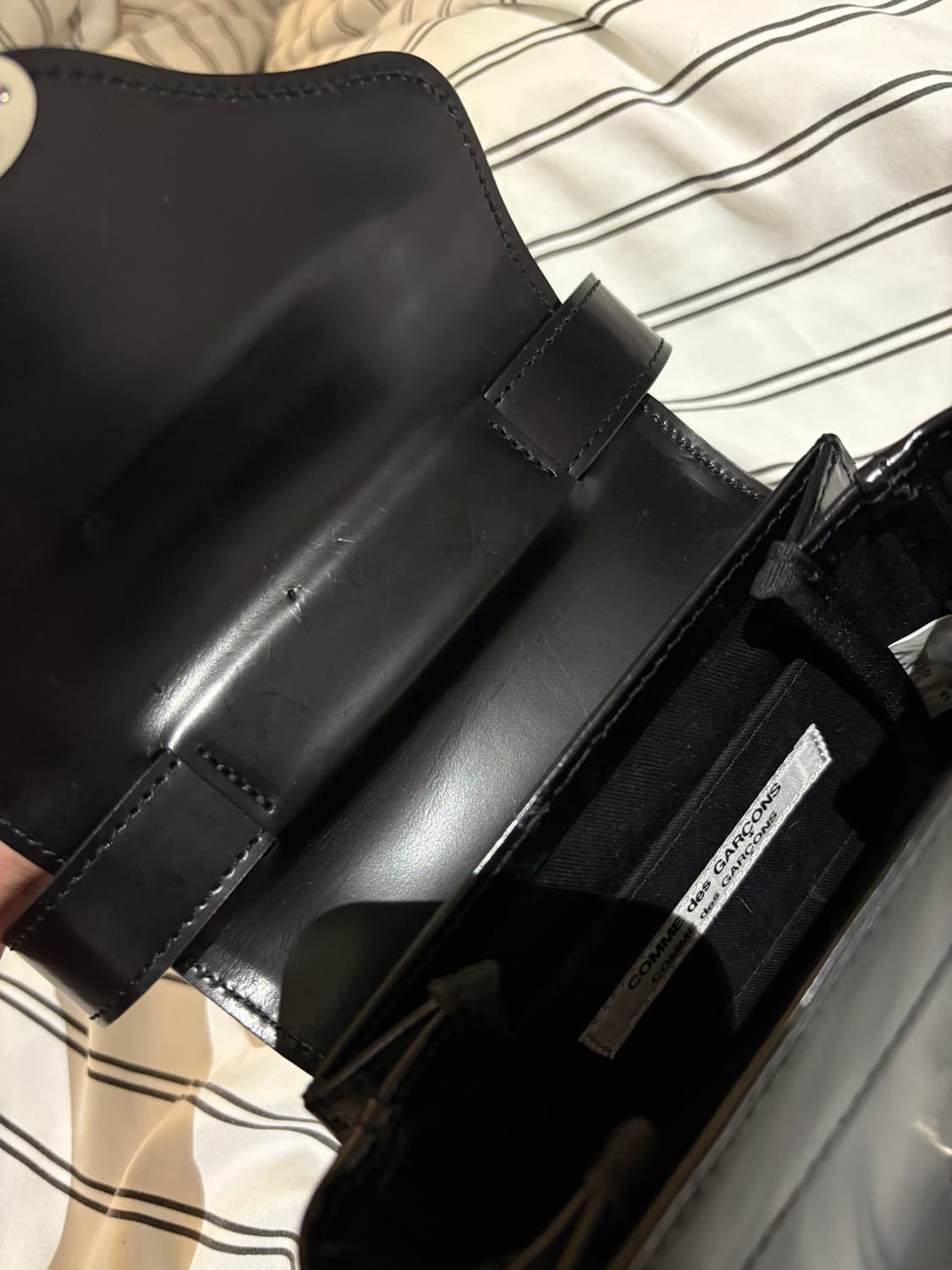 꼼데가르송 플랩백 상품이미지6