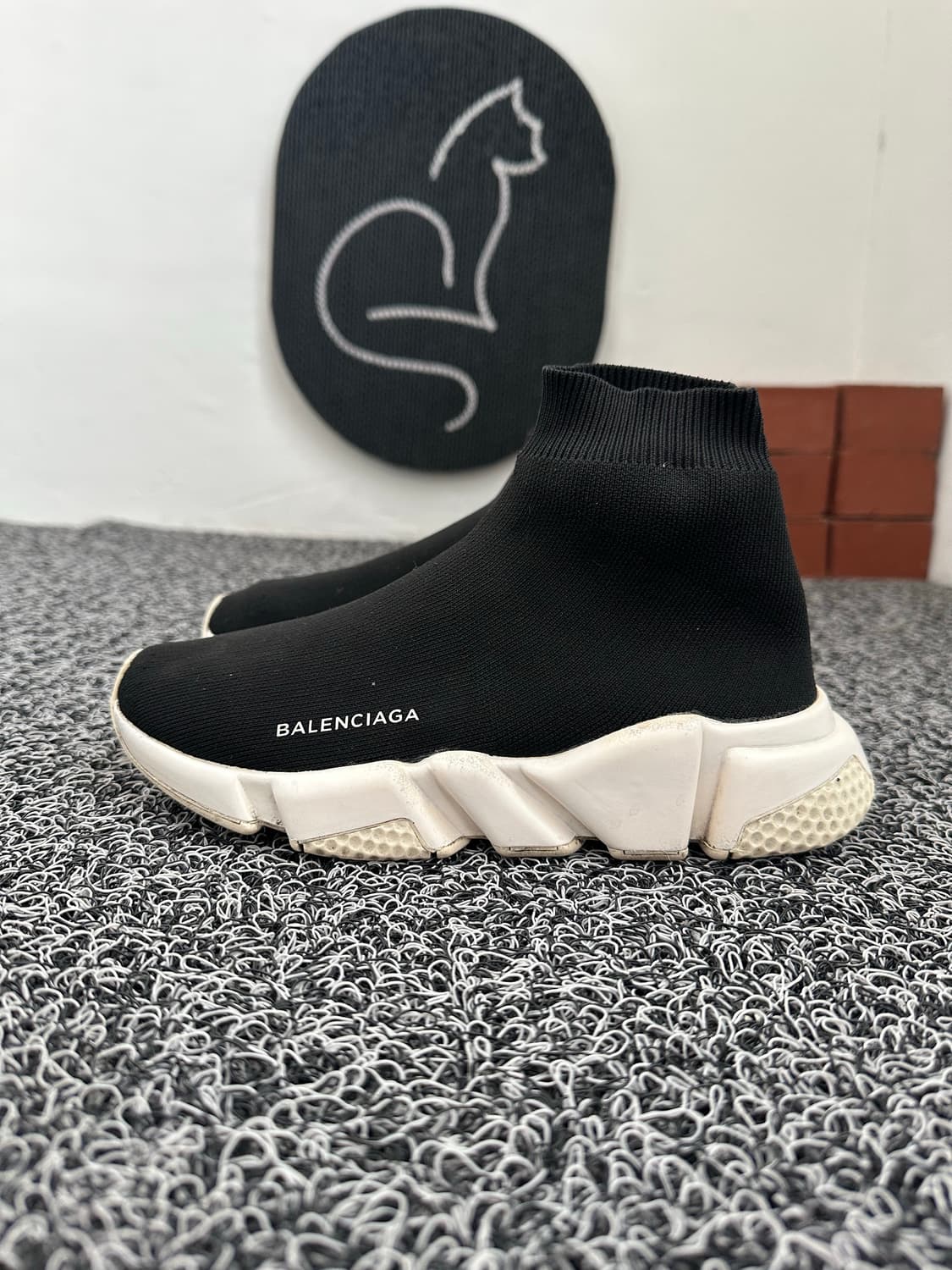 발렌시아가 스피드러너 블랙 36 상품이미지2