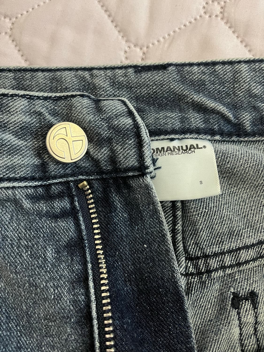 노매뉴얼 워싱팬츠 WASHED DENIM WORK PANTS 상품이미지3