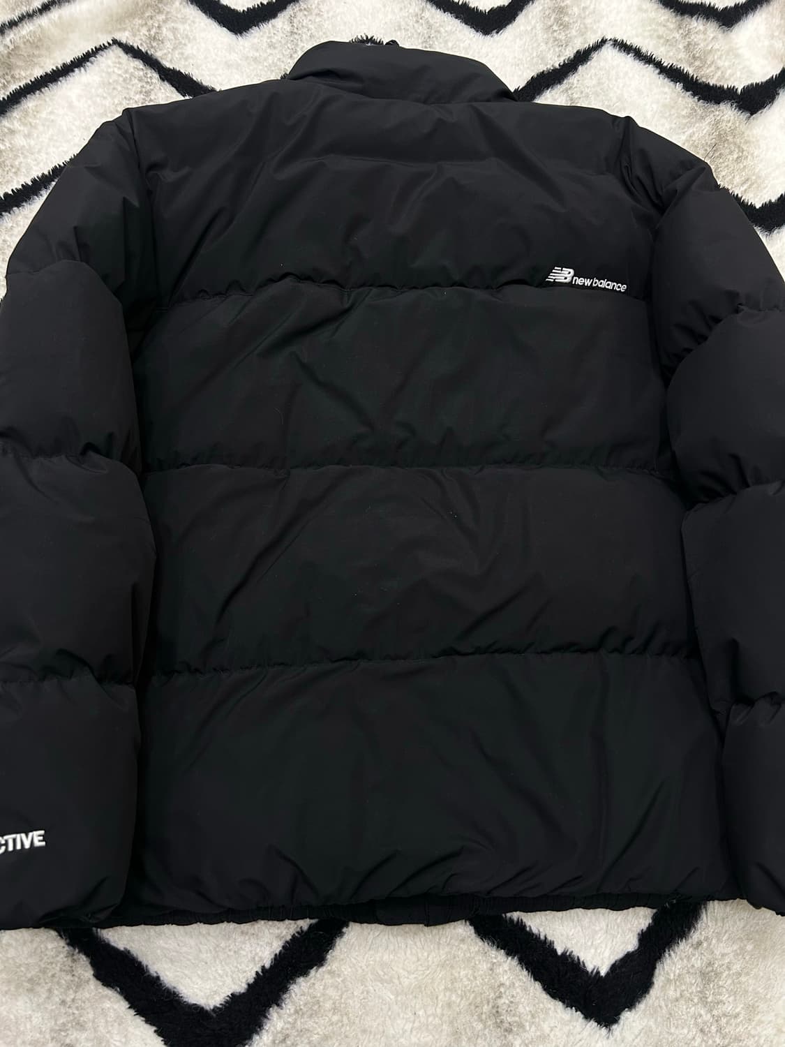 [XL]뉴발란스 액티브 구스다운 숏 패딩/블랙 상품이미지6