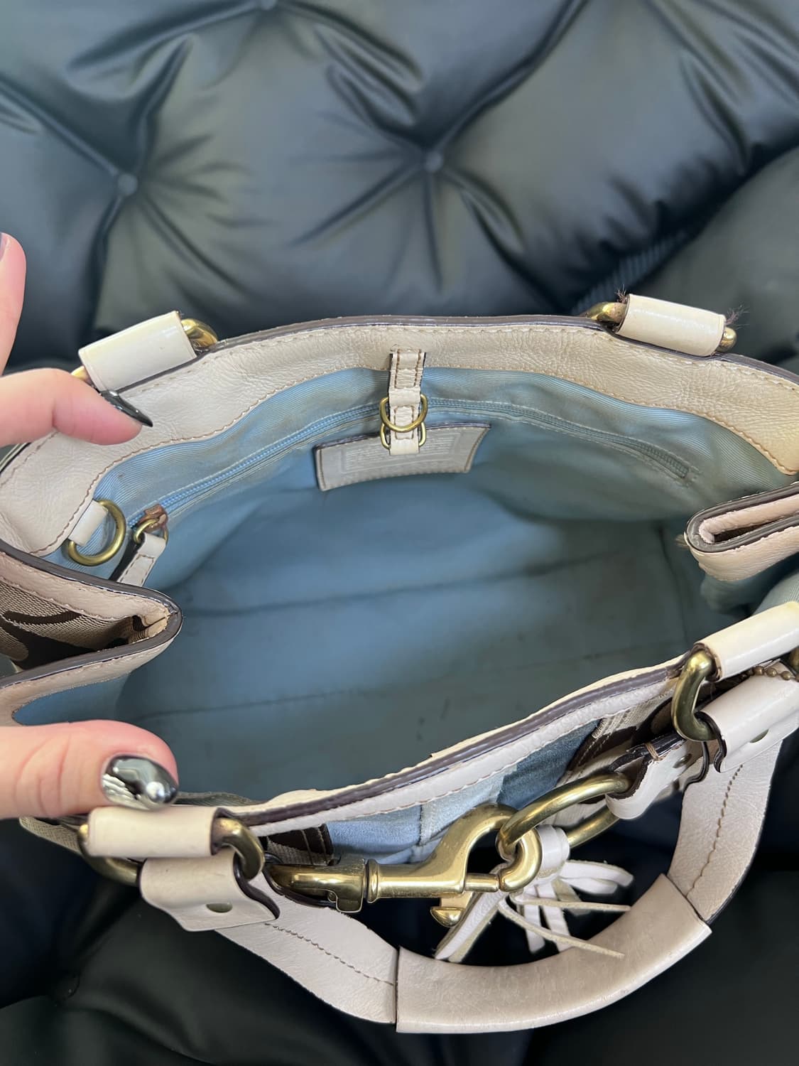 코치 햄튼 시그니처 토트백 상품이미지7