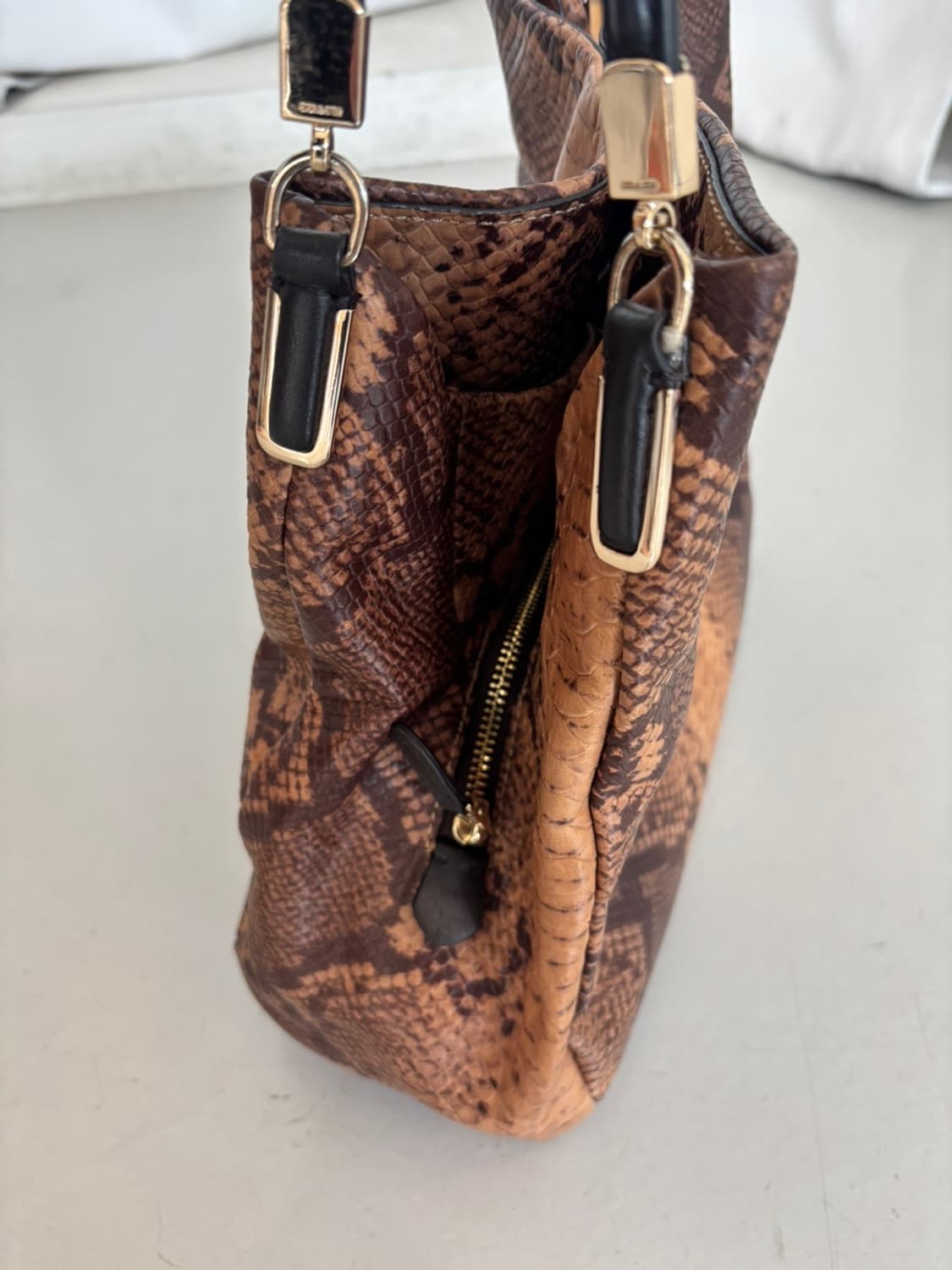 Coach Leather Bag 상품이미지5