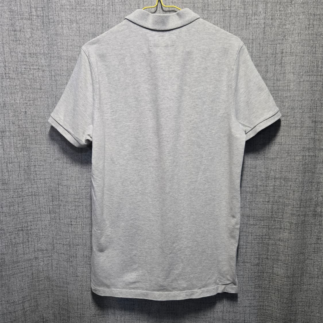 아베크롬비 회색  카라 반팔티  상품이미지2