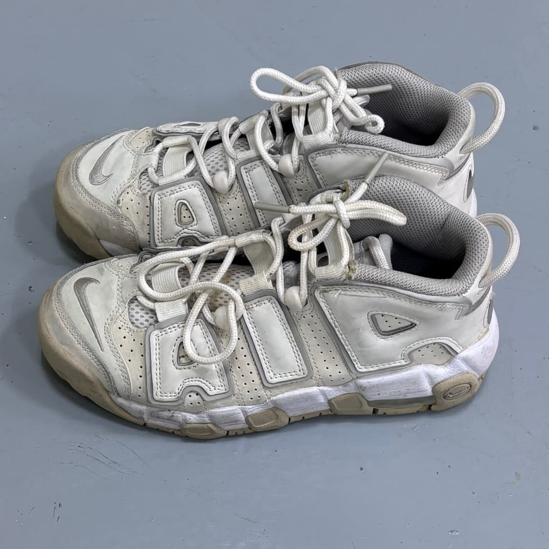 235 나이키 에어모어 업템포 트리플 0415E 상품이미지4