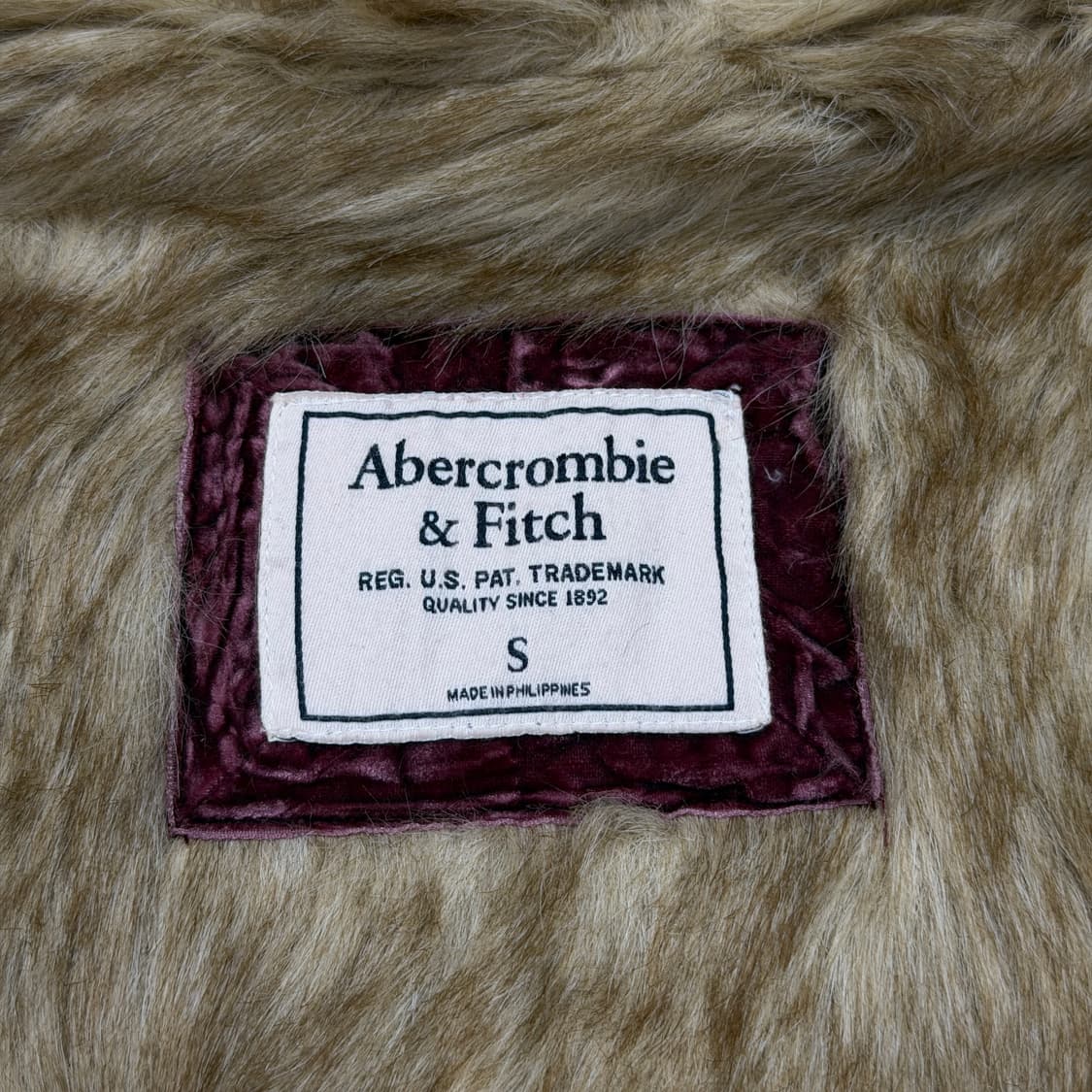 아베크롬비 빈티지 희귀 Y2K 딱붙핏 퍼 후드집업 자켓 버건디 레드 S 상품이미지5