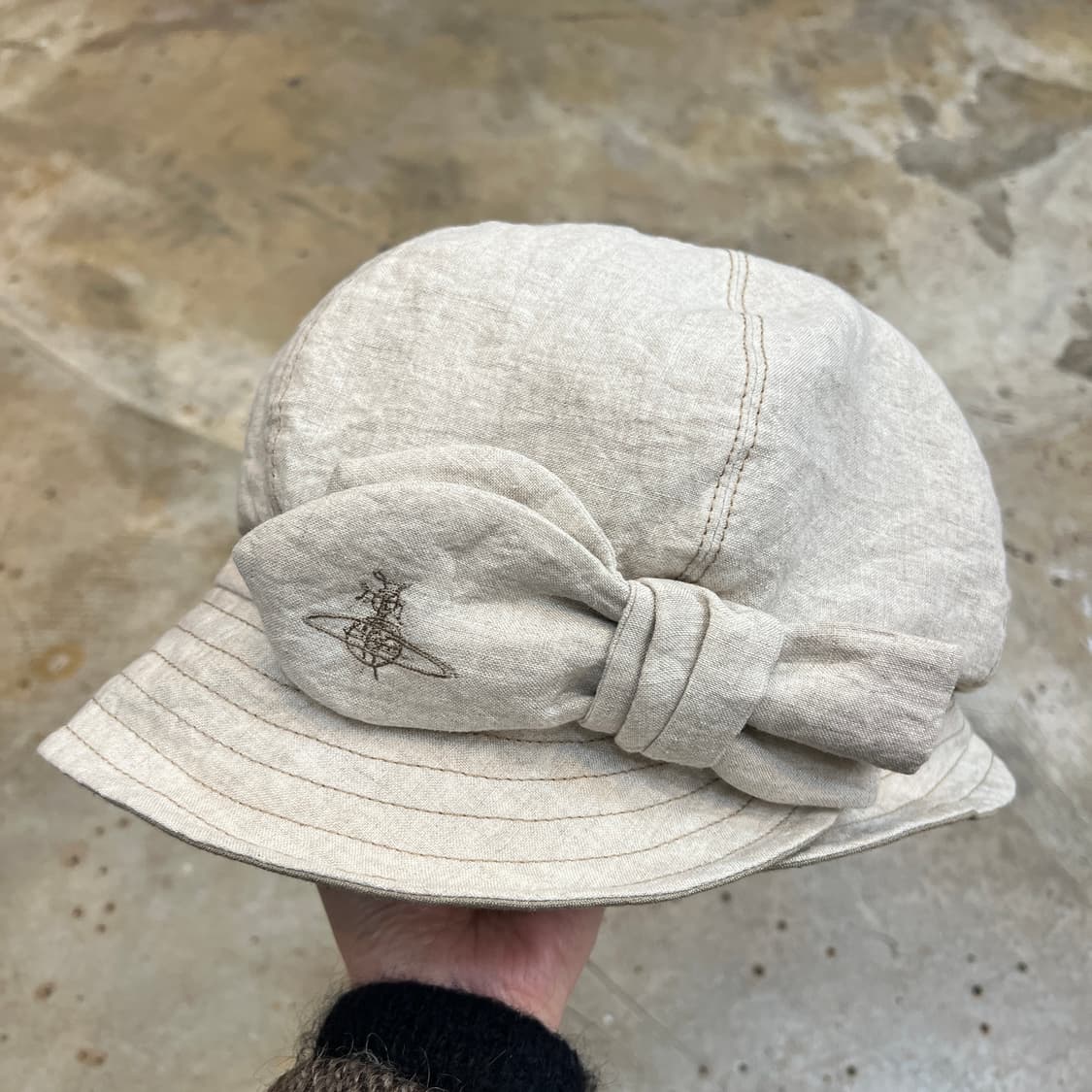 비비안웨스트우드 린넨 버킷햇 상품이미지2