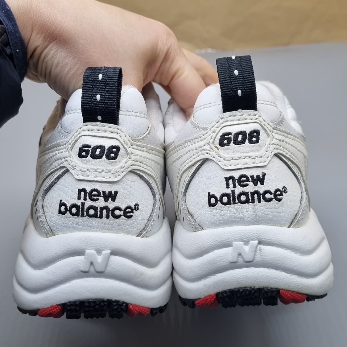 뉴발란스 608 여성운동화240  상품이미지4