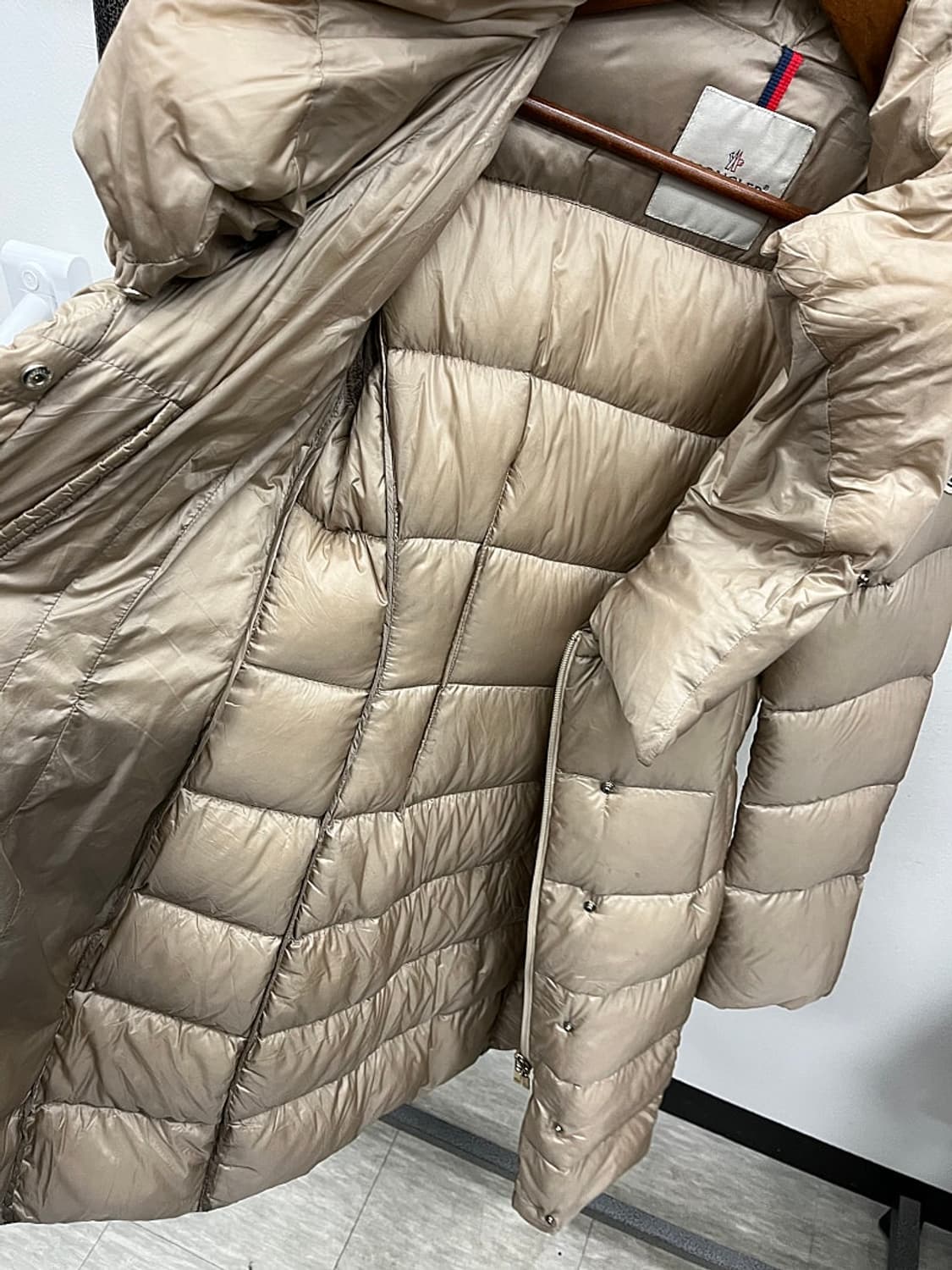 여) 몽클레어 경량 롱패딩  상품이미지8