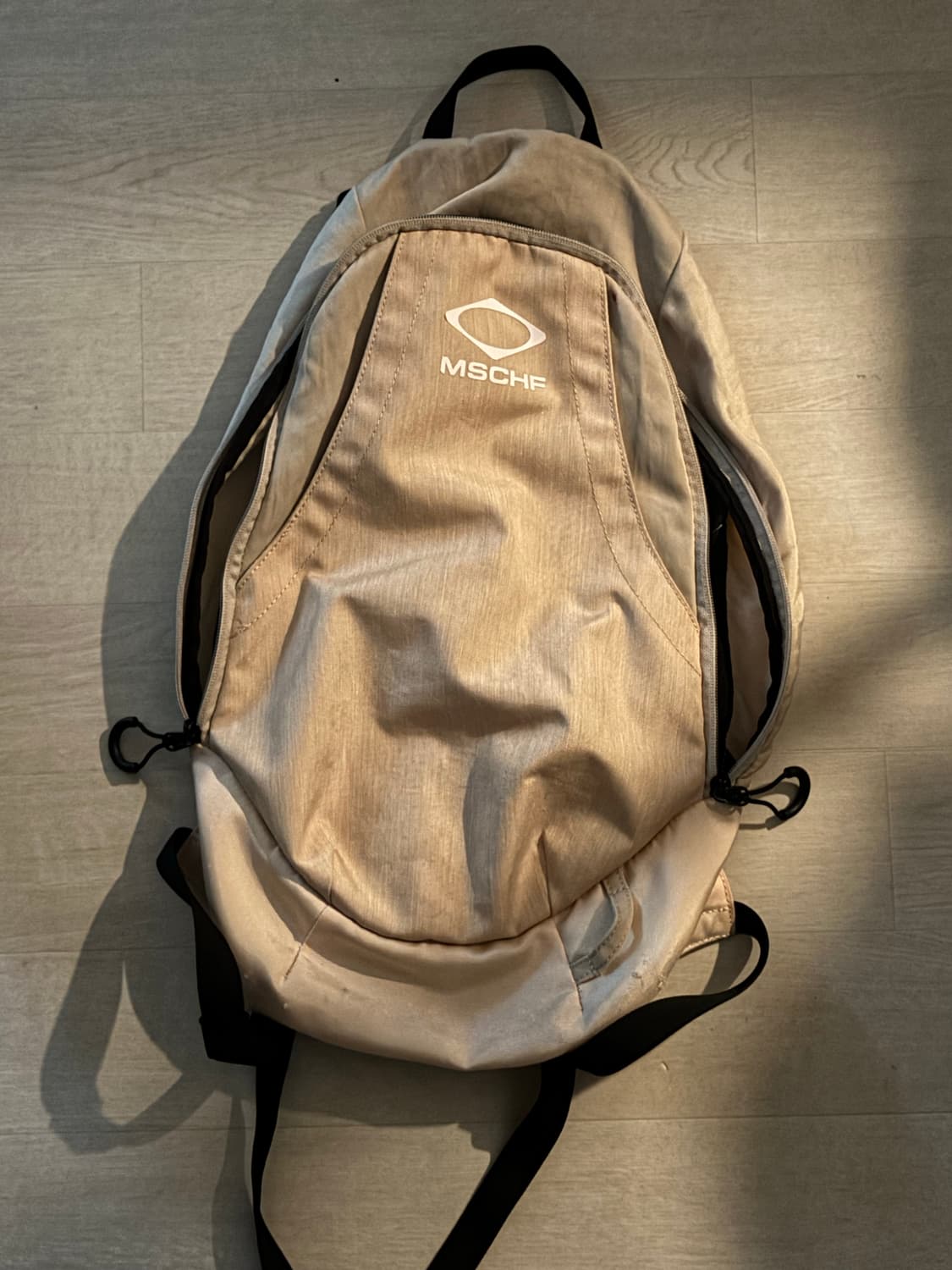 미스치프 롬버스 백팩 상품이미지1