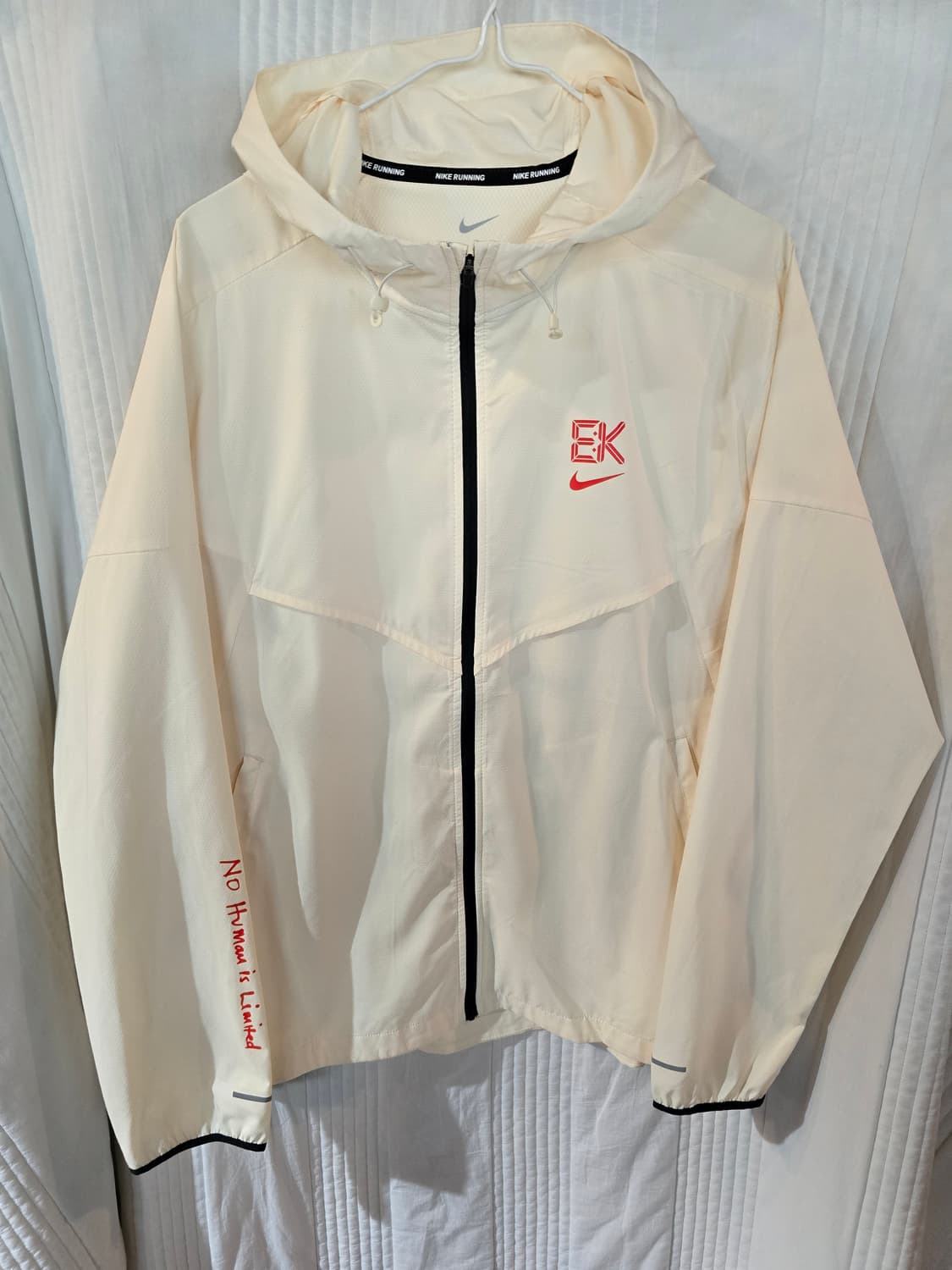 나이키 EK 드라이 핏 킵초게 윈드러너 러닝자켓 상품이미지2