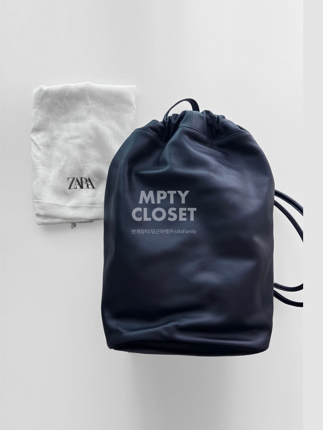 자라 x Javier S.Medina 카우하이드 더플백 슬링백 백팩 상품이미지1