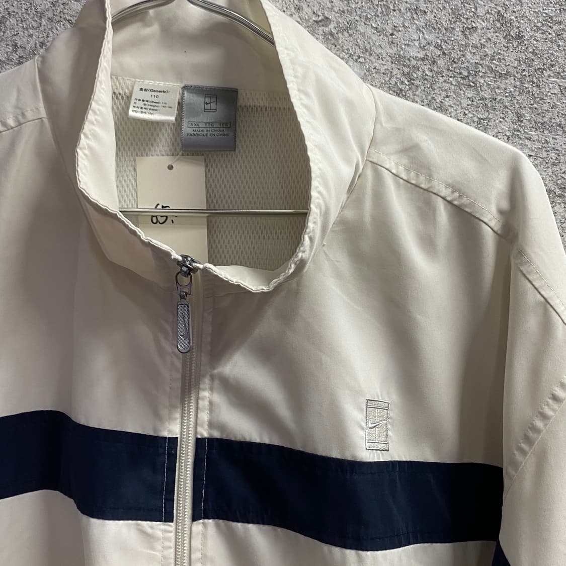 나이키 스우시 올드스쿨 화이트 배색 바람막이 B4685 상품이미지7