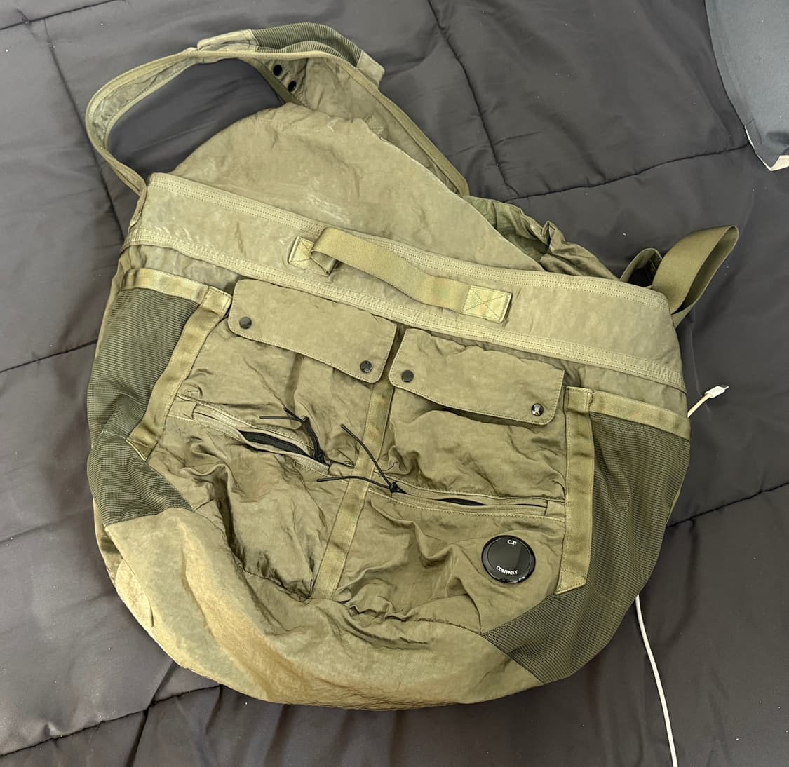 CP 컴퍼니 렌즈 크로스백(23ss) 상품이미지4