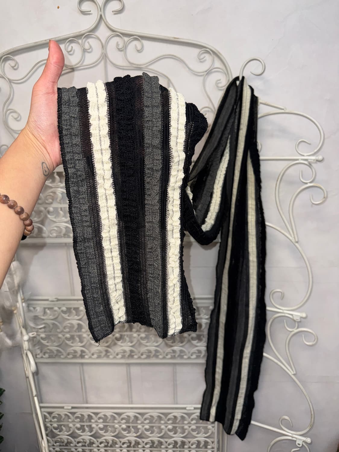 Black & white grunge shirring muffler 상품이미지3